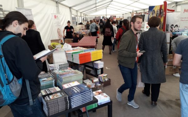 10.000 de cărți și o tentativă de intrare în Cartea Recordurilor, la a șasea ediție a Târgului de Carte Transilvania