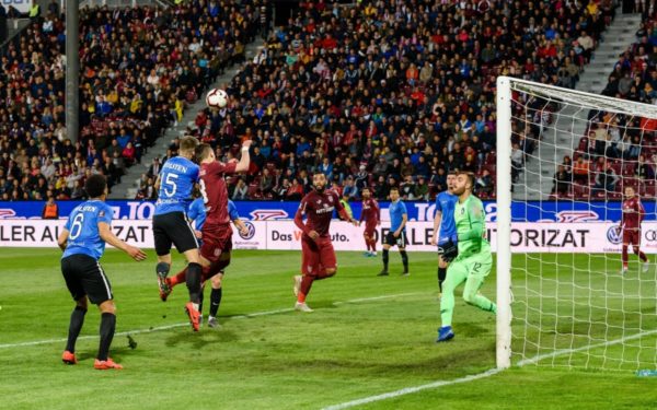 CFR Cluj continuă parcursul sigur spre cel de-al doilea titlu consecutiv