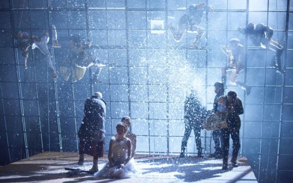 UTE, reluat după mai bine de un deceniu. Festivalul a fost deschis cu piesa Mutter Courage de Bertolt Brecht