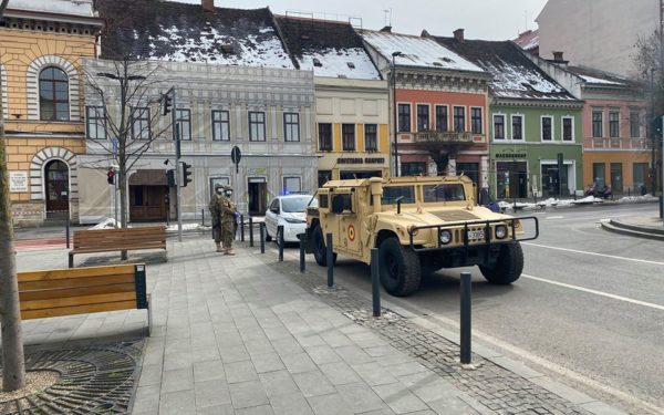 VIDEO | Cum arăta Clujul, în prima zi în care circulația a fost restricționată. Forțele de ordine au dat 260 de amenzi