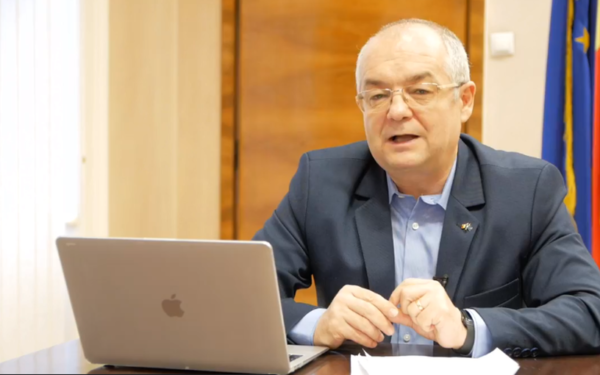 Emil Boc, primarul Clujului: „Stați acasă acum!”