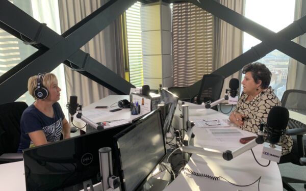AUDIO | Achiziția de echipamente IT în mediul rural, principala provocare în județ, spune inspectorul general școlar al Clujului, Marinela Marc