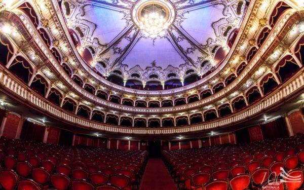 Opera clujeană reia, cu prilejul noii stagiuni, spectacolele în sală