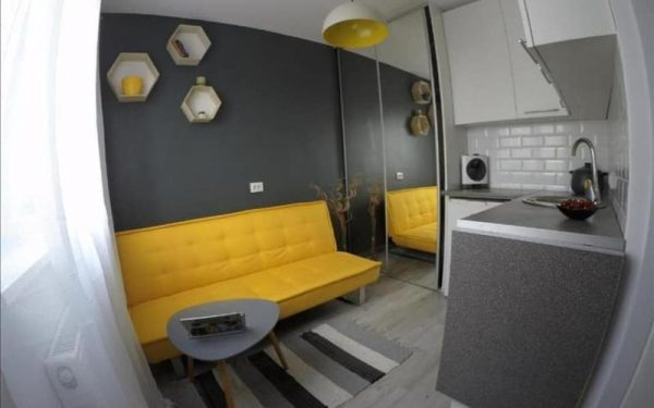 Muzicienii din Cluj iau la 11 metri garsoniera de 11 metri pătrați închiriată la preț exorbitant 😊