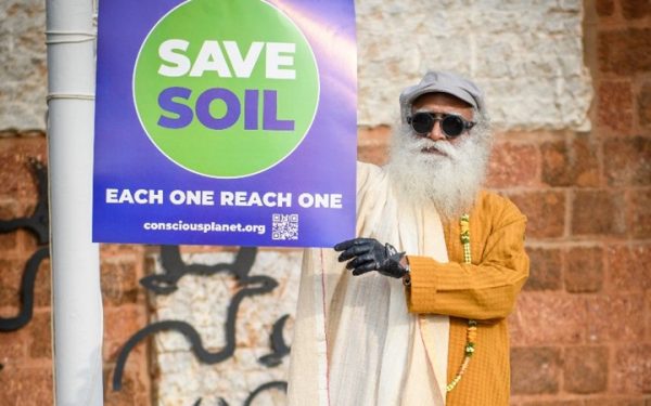 O campanie internațională de salvare a solului ajunge în România. #SaveSoil: dacă pământ nu e, nimic nu e