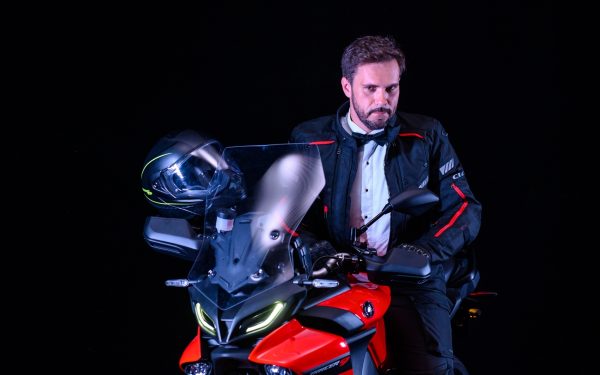 Opera Aperta (și) pe motocicletă, în Piața Unirii, o cursă palpitantă de cinci zile de festival