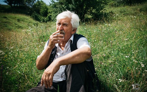 Actorul păpușar Csortan Marton: „dacă teatrul de păpuși nu apare cum gândește copilul, nu e bun.”