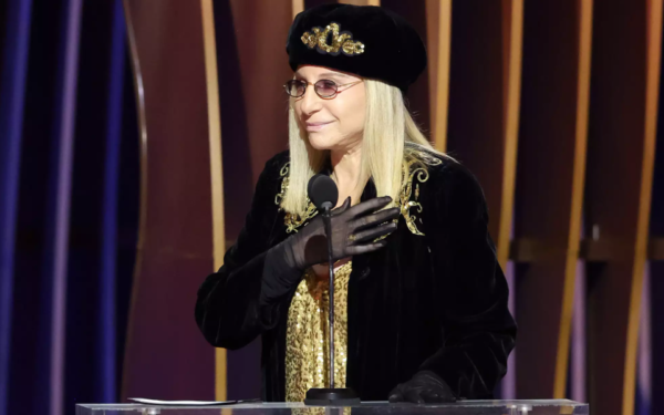 O mare actriţă şi cântăreaţă va fi onorată la Cannes